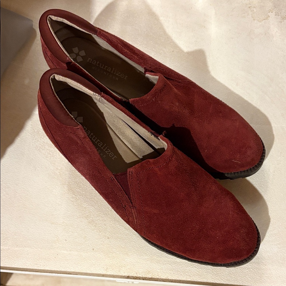 Naturalizer Burgundy Suede Slip-Ons